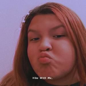 Meet your Posher, Nikisha